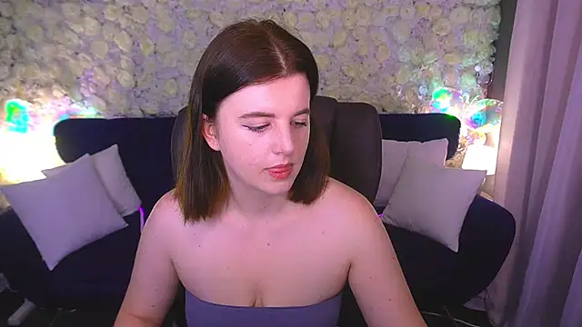 KristiFoxy online show from 06/11/26, 04:54