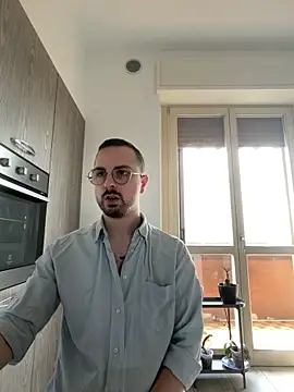 Snapshot of ItalianAlex chatting on 05/18/26, 07:58 ItalianAlex online show from 05/18/26, 07:58