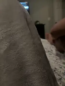 Snapshot of xxlivecouple chatting on 02/02/26, 10:58 xxlivecouple online show from 02/02/26, 10:58