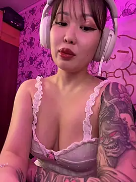 Snapshot of YukiiTYAN chatting on 03/14/26, 06:13 YukiiTYAN online show from 03/14/26, 06:13