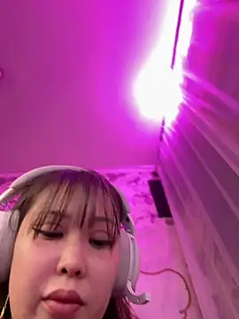 Snapshot of YukiiTYAN chatting on 03/18/26, 01:36 YukiiTYAN online show from 03/18/26, 01:36