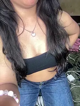 Snapshot of nauty_girl_shalu chatting on 03/01/26, 04:58 nauty girl shalu online show from 03/01/26, 04:58