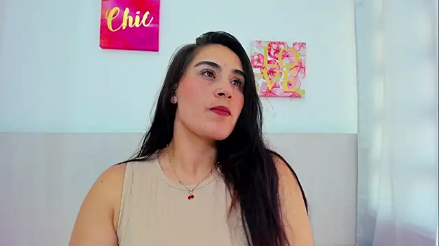 Snapshot of Gaby_Taylor chatting on 05/20/26, 01:50 Gaby Taylor online show from 05/20/26, 01:50