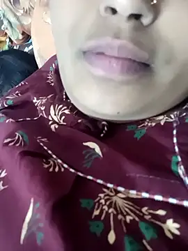 Snapshot of Maturecouple225 chatting on 02/10/26, 03:27 Maturecouple225 online show from 02/10/26, 03:27