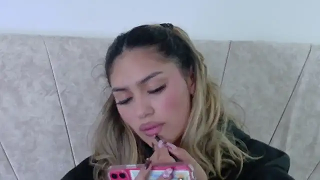 Maddy Beluci online show from 06/01/26, 10:33