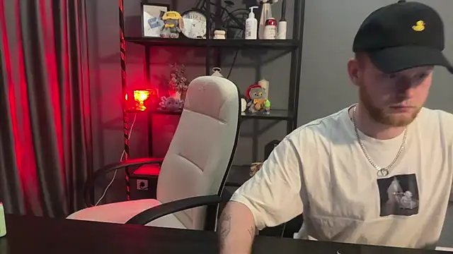 Snapshot of Adam_ice chatting on 03/13/26, 07:09 Adam ice online show from 03/13/26, 07:09