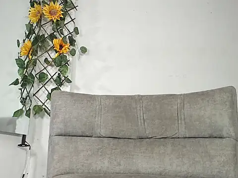 Snapshot of cooper_shiro chatting on 05/16/26, 04:53 cooper shiro online show from 05/16/26, 04:53