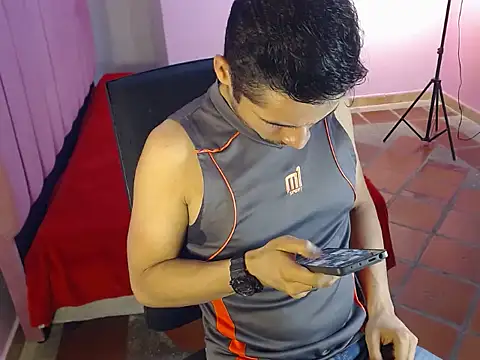 Snapshot of FerminGomez chatting on 02/04/26, 06:58 FerminGomez online show from 02/04/26, 06:58