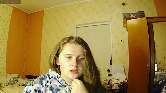 Snapshot of Miss_Iriss chatting on 03/03/26, 06:03 Miss Iriss online show from 03/03/26, 06:03