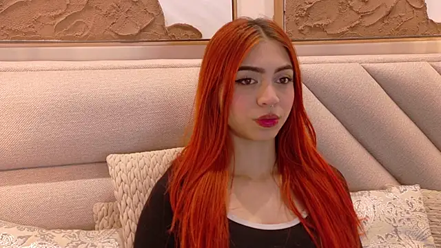 Snapshot of Polygonniaa chatting on 03/17/26, 02:31 Polygonniaa online show from 03/17/26, 02:31