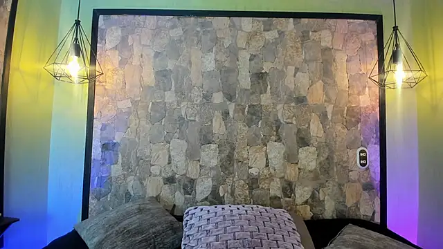 Elizabeth Ferrer online show from 02/09/26, 07:07