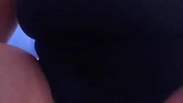 Snapshot of xxiomarasweet chatting on 03/21/26, 11:19 xxiomarasweet online show from 03/21/26, 11:19