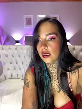 Annie Alicee online show from 05/04/26, 03:08
