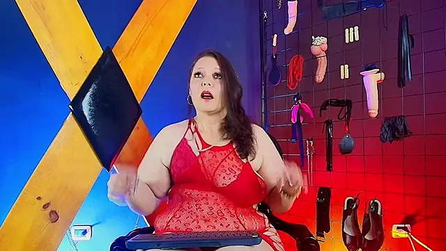 Snapshot of Judith_Mature_bdsm chatting on 02/17/26, 03:36 Judith Mature bdsm online show from 02/17/26, 03:36