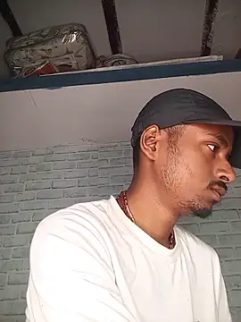 Snapshot of ravimandal chatting on 05/07/26, 04:29 ravimandal online show from 05/07/26, 04:29