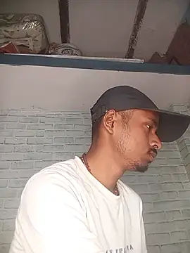Snapshot of ravimandal chatting on 05/08/26, 04:18 ravimandal online show from 05/08/26, 04:18