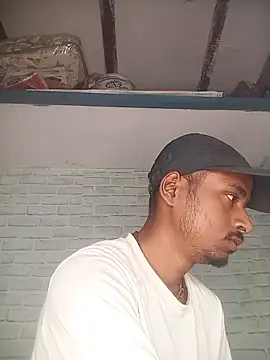 Snapshot of ravimandal chatting on 05/11/26, 04:18 ravimandal online show from 05/11/26, 04:18