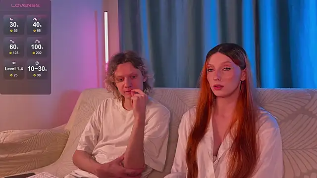 Snapshot of EternalDream_ chatting on 03/16/26, 08:46 EternalDream online show from 03/16/26, 08:46