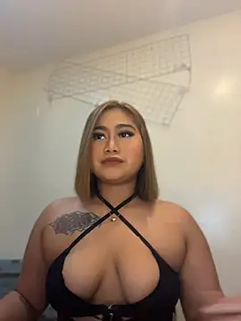 Snapshot of vien_pussy69 chatting on 06/11/26, 02:26 vien pussy69 online show from 06/11/26, 02:26
