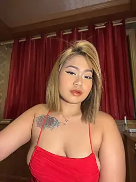 Snapshot of vien_pussy69 chatting on 07/28/26, 05:34 vien pussy69 online show from 07/28/26, 05:34
