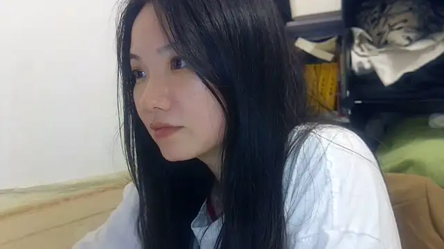 Snapshot of xiaoxiaowan11 chatting on 03/21/26, 12:54 xiaoxiaowan11 online show from 03/21/26, 12:54
