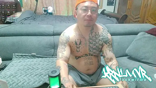 fxckuno online show from 04/09/26, 04:23