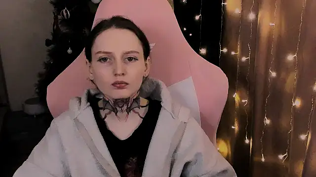 Snapshot of Onyxix chatting on 02/14/26, 06:15 Onyxix online show from 02/14/26, 06:15