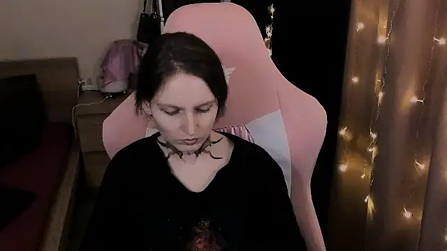 Snapshot of Onyxix chatting on 03/24/26, 09:09 Onyxix online show from 03/24/26, 09:09