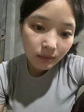 Snapshot of Suzu_xx01 chatting on 06/19/26, 04:22 Suzu xx01 online show from 06/19/26, 04:22