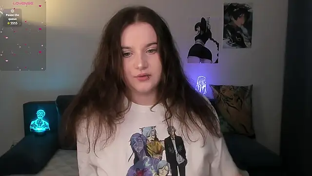 Snapshot of chloe_dashh chatting on 02/12/26, 09:10 chloe dashh online show from 02/12/26, 09:10