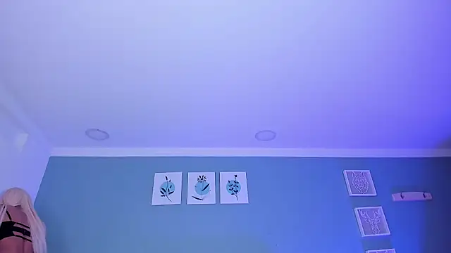 Valentina Rujano online show from 06/28/26, 02:17