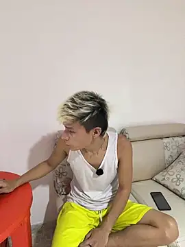 MaxyRyan online show from 05/02/26, 11:59