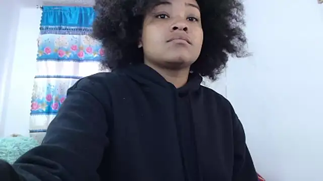 Snapshot of latin_riahnna_jp chatting on 04/06/26, 06:09 latin riahnna jp online show from 04/06/26, 06:09