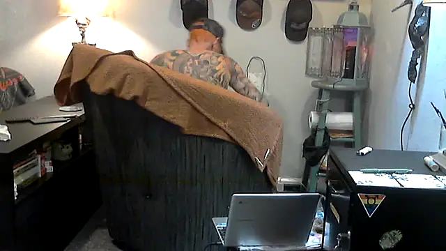 Snapshot of F_D_R_ chatting on 03/14/26, 08:53 F D R online show from 03/14/26, 08:53