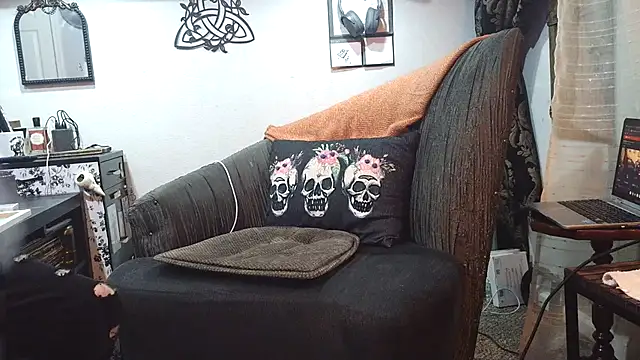 F D R  online show from 04/26/26, 05:49