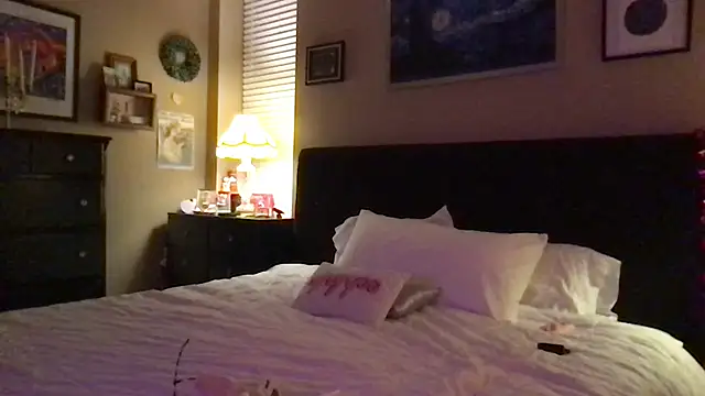 mooviebaby online show from 02/08/26, 02:15