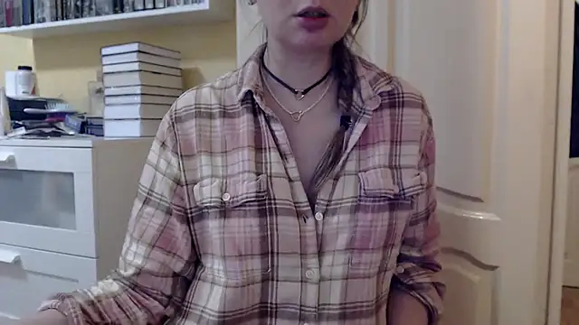 Tasiya online show from 02/04/26, 04:13