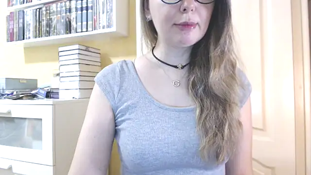 Tasiya online show from 02/19/26, 10:22