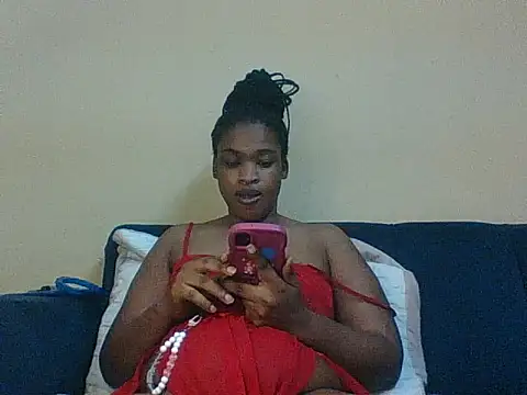 Snapshot of Juicylipss88 chatting on 02/14/26, 04:04 Juicylipss88 online show from 02/14/26, 04:04