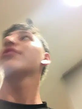 ARON LUXX online show from 06/13/26, 04:49