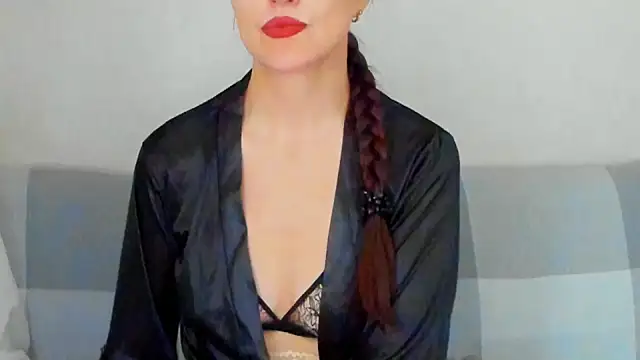 beddable woman online show from 06/18/26, 07:52