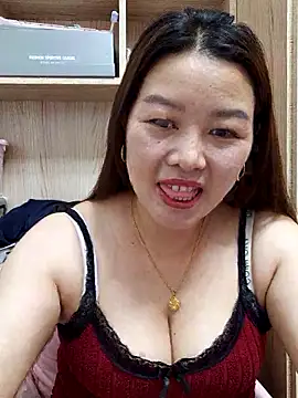 Jennie dogy online show from 06/15/26, 04:25