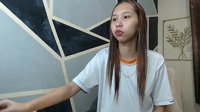 Snapshot of Charming_lexi chatting on 04/23/26, 08:46 Charming lexi online show from 04/23/26, 08:46