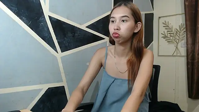 Snapshot of Charming_lexi chatting on 05/01/26, 02:43 Charming lexi online show from 05/01/26, 02:43