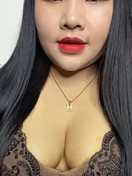 Snapshot of Violet_pusy chatting on 04/03/26, 02:37 Violet pusy online show from 04/03/26, 02:37