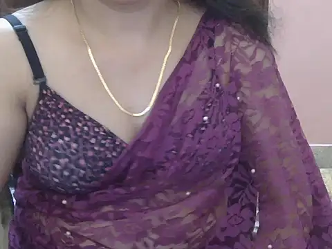 Snapshot of Cute_Sheetal chatting on 03/23/26, 12:31 Cute Sheetal online show from 03/23/26, 12:31