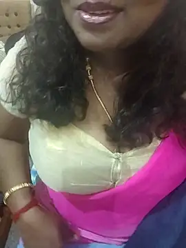 Snapshot of Archana_achu143 chatting on 03/09/26, 12:20 Archana achu143 online show from 03/09/26, 12:20