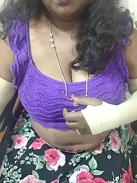 Snapshot of Archana_achu143 chatting on 03/12/26, 01:17 Archana achu143 online show from 03/12/26, 01:17