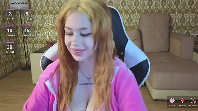 laylaura online show from 05/28/26, 08:55