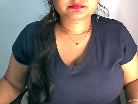 Snapshot of Saniya_K2 chatting on 04/19/26, 06:21 Saniya K2 online show from 04/19/26, 06:21